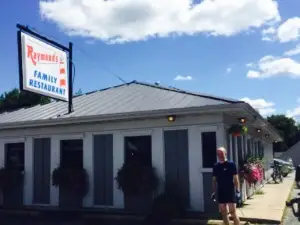 Raymond's Family Restaurant