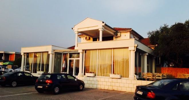 Restaurant Maina