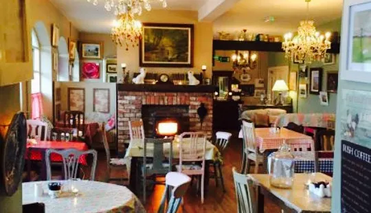 The Coachman's Tearooms and Curios