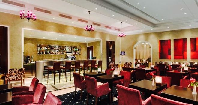 Le Salon Bar & Lounge