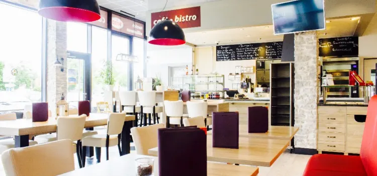 Cafe • Bistro Im Wiro Center