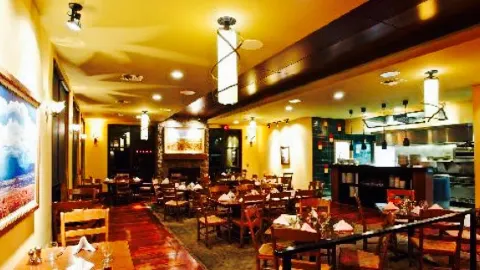 Tendrils Restaurant at Sagecliffe in グラント
