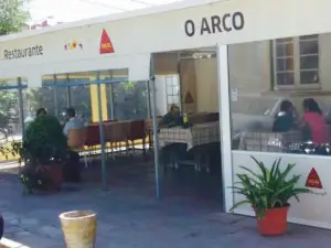 Restaurante o Arco