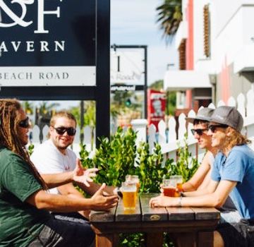 Sprig + Fern Tavern, Tahuna