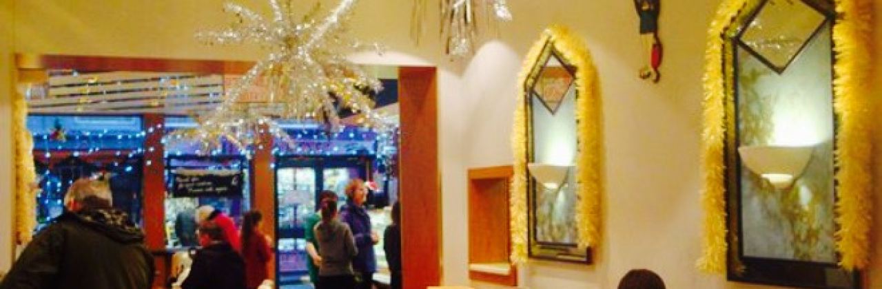 Penguin Cafe & Pizza