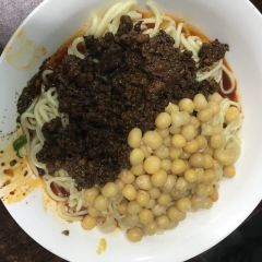 HUA SHI WAN ZA MIAN User Photo
