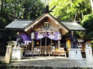 Nakanotake Shrine