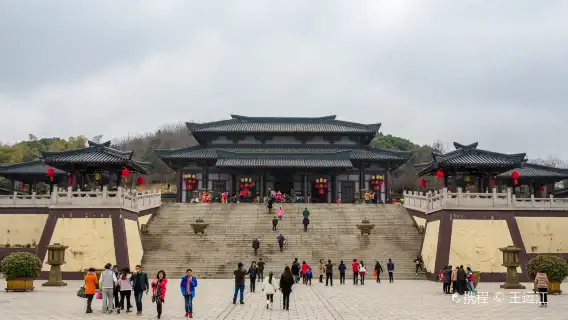 無錫三國城+水滸城+太湖黿頭渚風景區跟團純玩1日遊