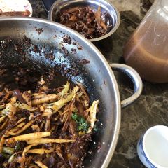 Bingxueqiaoyatou (zhongshanlu) User Photo