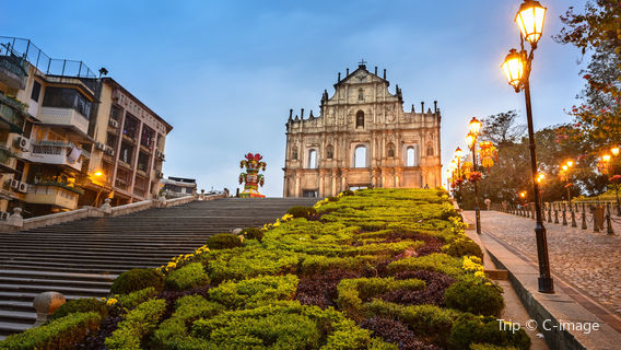 Ruins of Saint Paul's