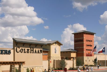 Round Rock Premium Outlets