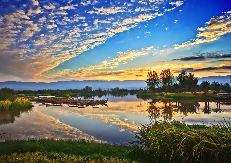 【2025西昌天氣】西昌氣溫指南,解鎖西昌特色景點吃喝玩全攻略