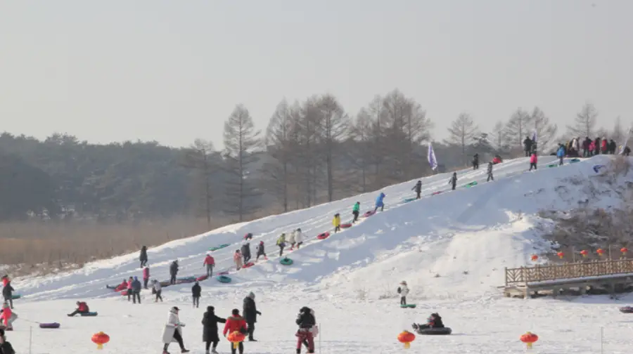 鴜鷺湖滑雪場