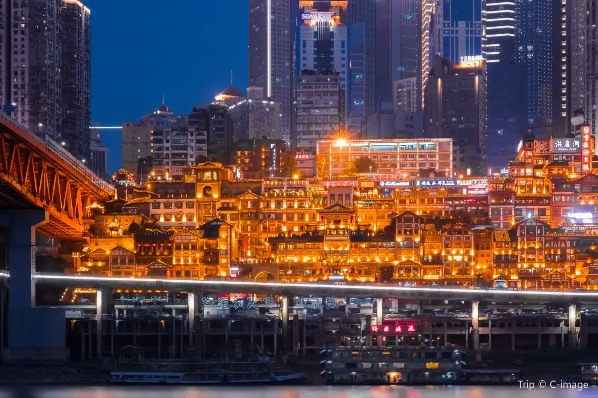 Best Time to Visit and How to Avoid the Crowds