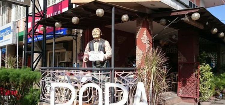 Cafe Bora