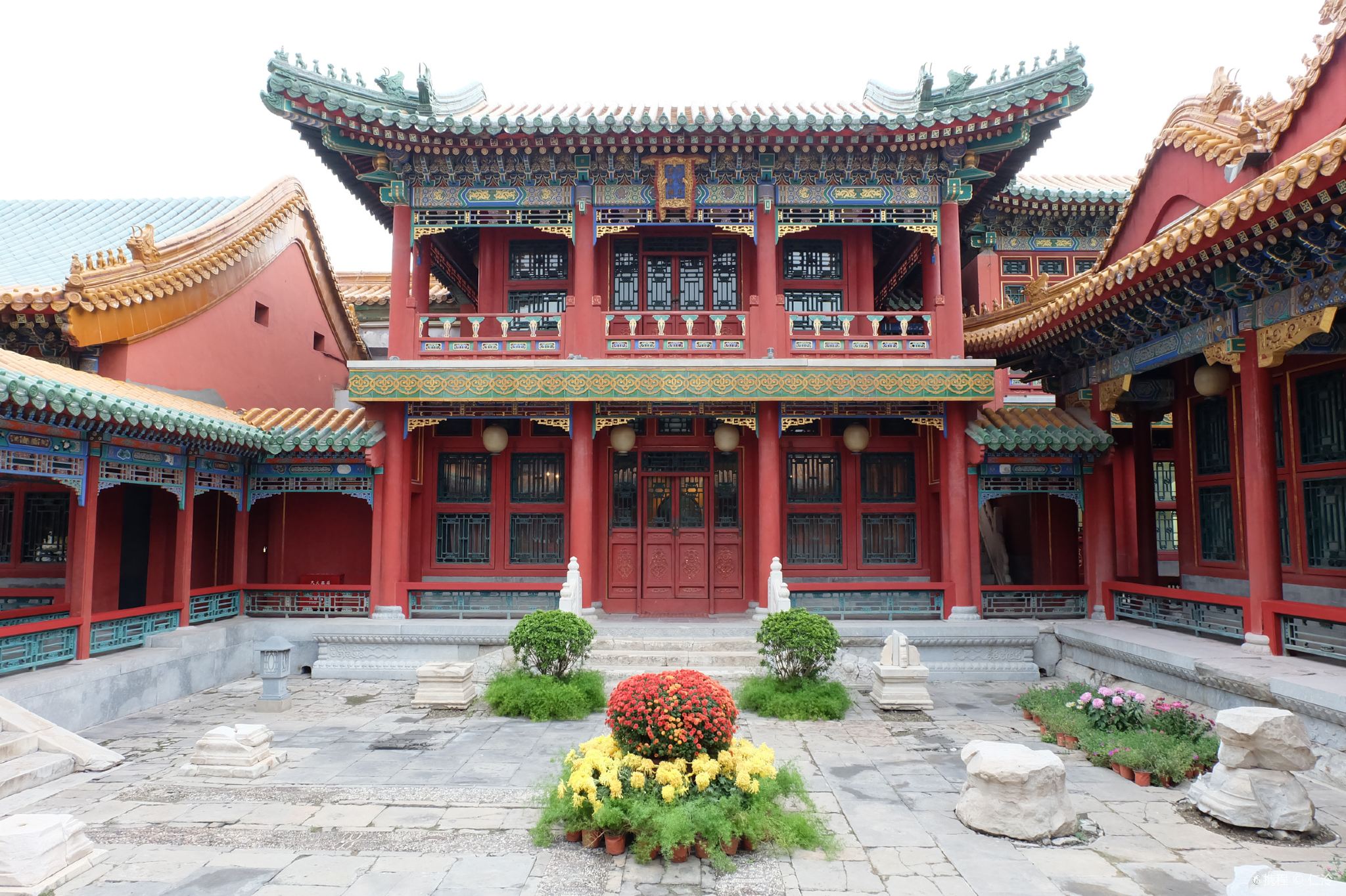 The Palace Museum + Summer Palace 1-day tour [Private English-speaking guide and transfers for 2-7 travelers]