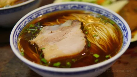同得兴Since·1995传统苏式面馆(嘉馀坊店) in 쑤저우