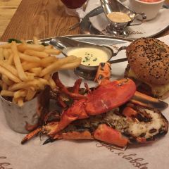 Burger & Lobster User Photo