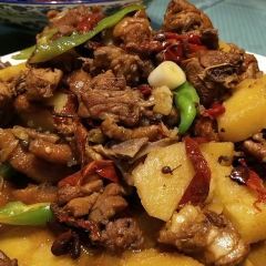 俊明傻儿鱼大盘鸡(金马店) User Photo