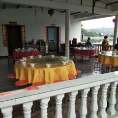 YING HU XIAN YU ZHUANG NONG GU LE User Photo