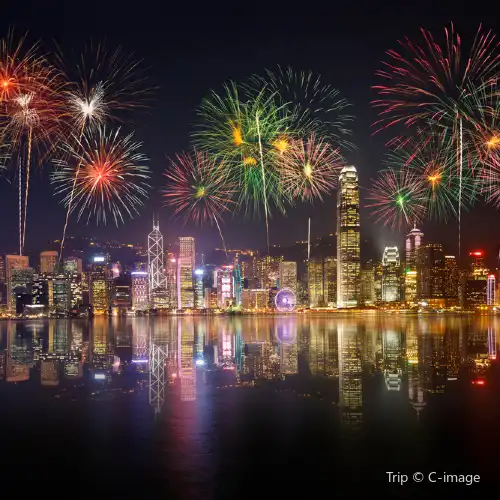 50 Objek Wisata Malam Terbaik di Hong Kong
