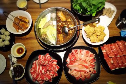 CHAN CHI HOT POTS LAB