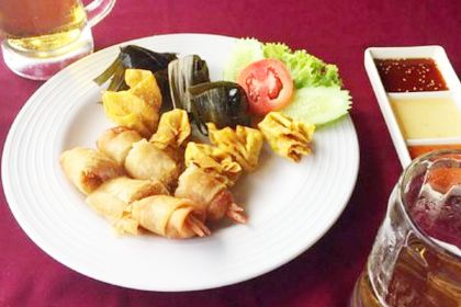 Pan Yaah Seaview Cafe Restaurant & Bar