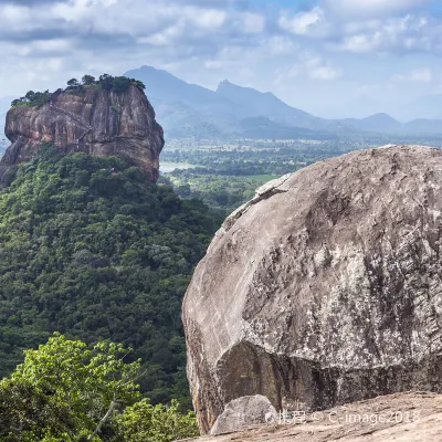 Hotels near Sigiriya