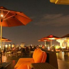 Sky Deck View Bar User Photo