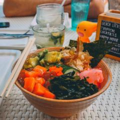 Cha Cha’s Beach Cafe. User Photo