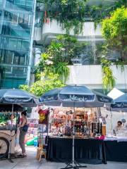 Hanging Garden on the Fifth Floor of Emquartier