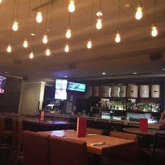 Earls Kitchen + Bar User Photo