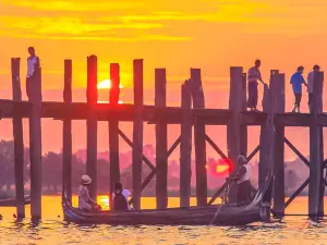 U Bein Bridge