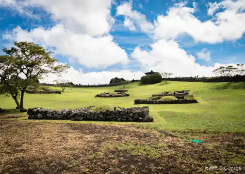 Hotels near Sangumburi