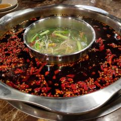 渝宗老灶火锅(解放碑直营店) User Photo