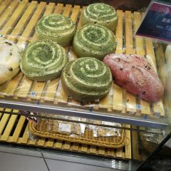 龙城西点(五菱店) User Photo