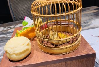 L'Or by YiPalace User Photo