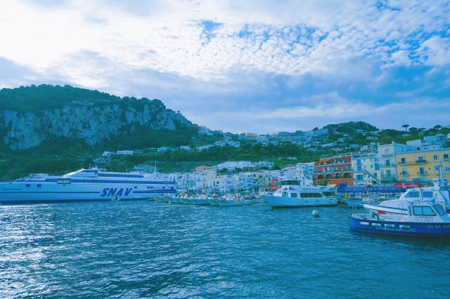 卡普里島