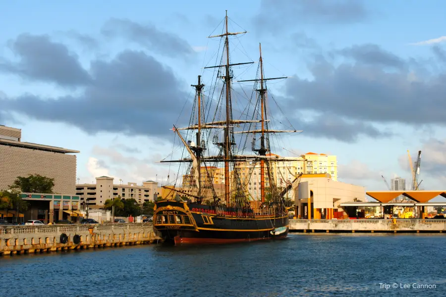 Sail Old San Juan