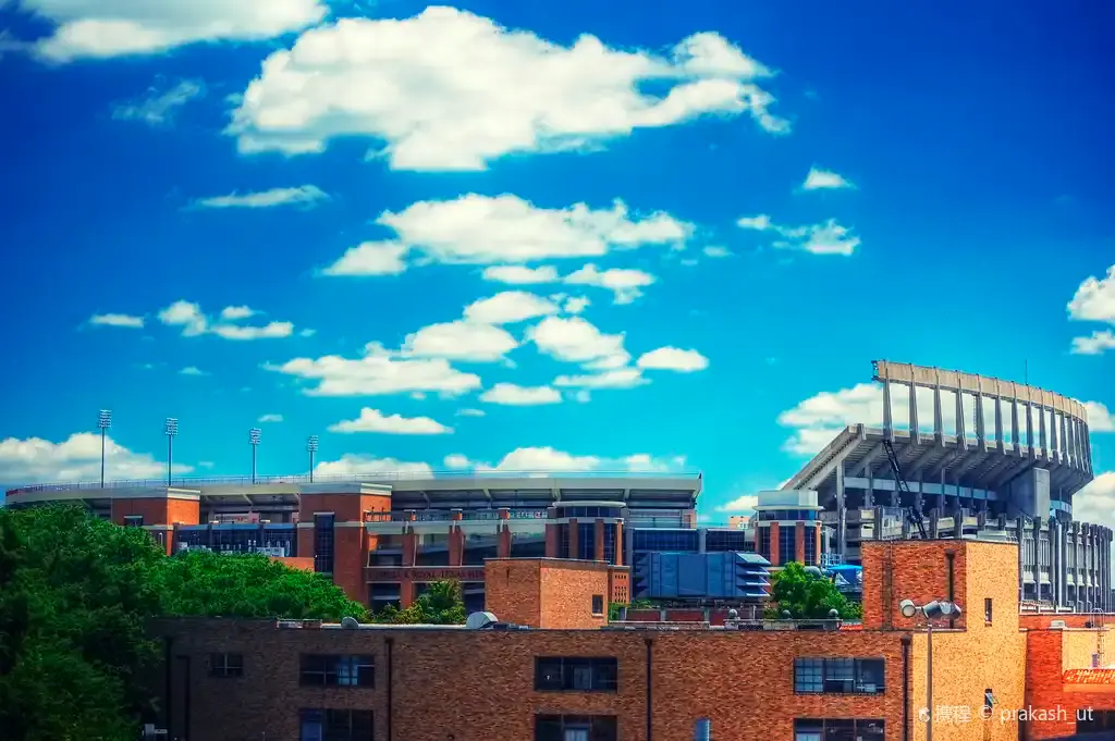 Hotels near Darrell K Royal–Texas Memorial Stadium