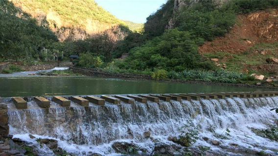 Longwoyan Village