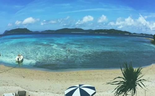 阿嘉島是屬琉球群島慶良間諸島中最西端的島嶼，屬於最受大自然環