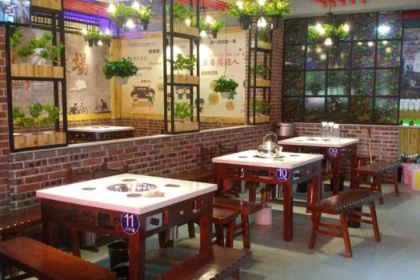 钢管厂五区后门小郡肝串串香(苍溪总店)