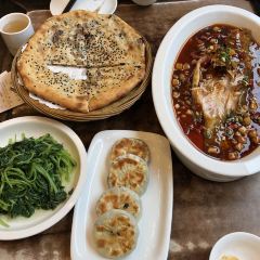 一楼食业·美食人家 여행 사진
