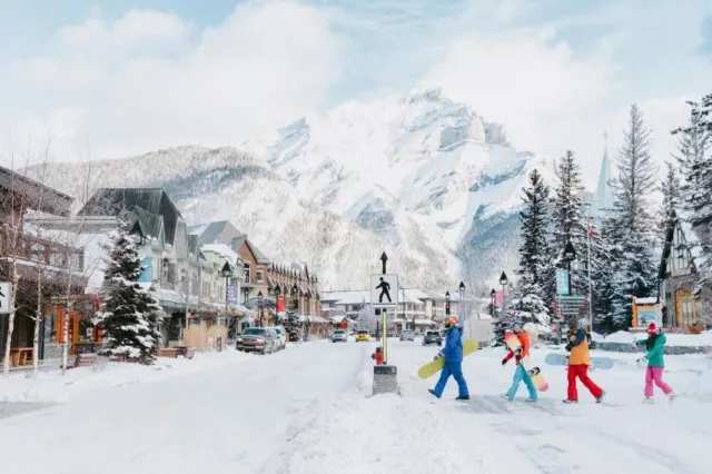 Best Ski Trip to Banff Ski Resorts: Ski Big 3