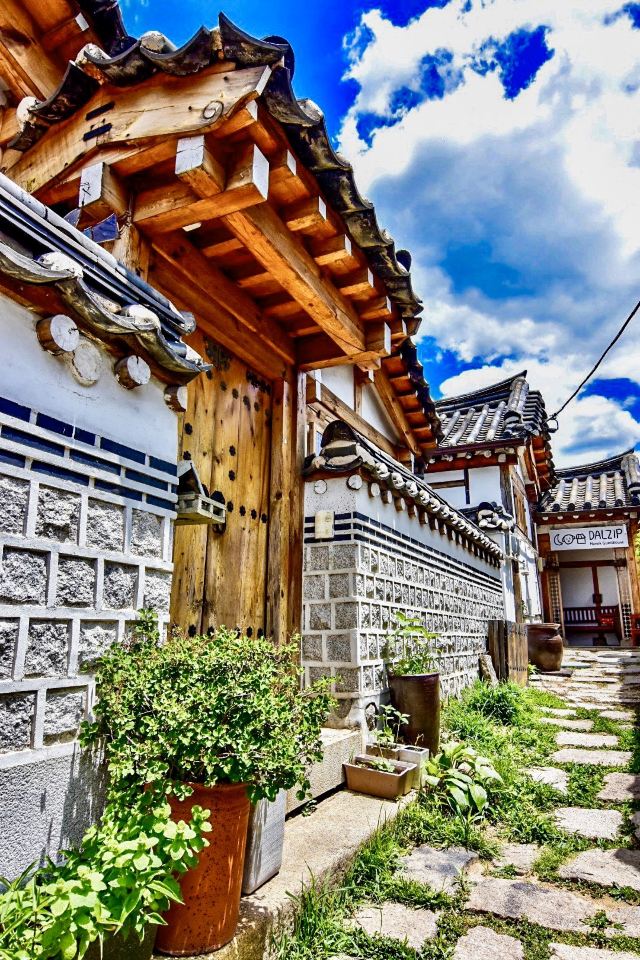 Bukchon Hanok Village
