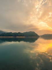 Taiping Lake