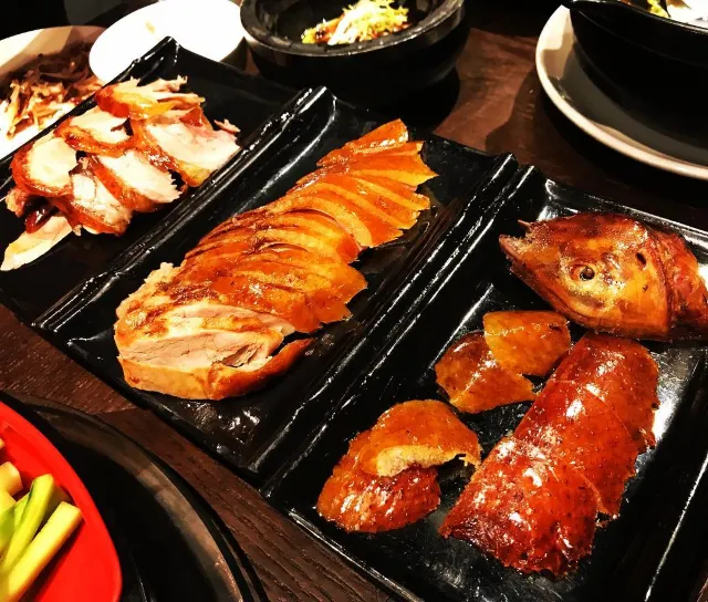【盤點深圳美食 12 選 2025】12 間深圳必食餐廳，酸菜魚、椰子雞、海鮮、雞煲、火鍋等，從早到晚食不停！