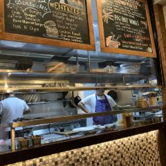 The Pig Out Bistro ảnh của người dùng