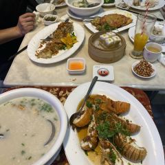 Luy's Classic Tea House User Photo